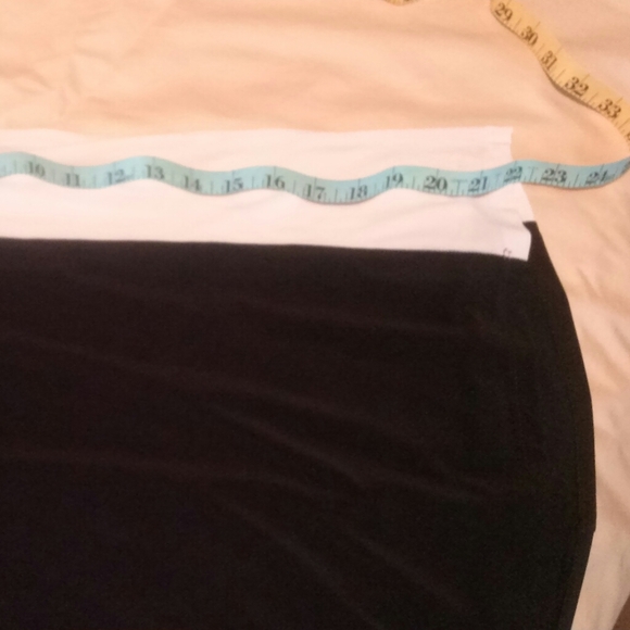 Dress - Picture 7 of 8